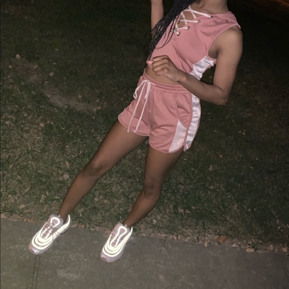 Fashion Nova 2 piece set